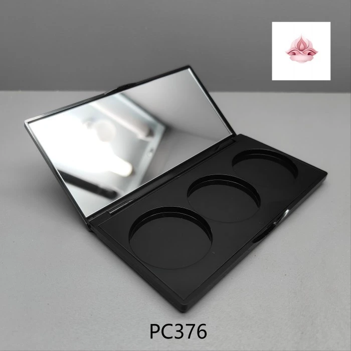 Three Round Wells Rectangular Compact Powder